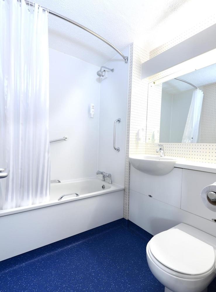 Travelodge Waterford Extérieur photo