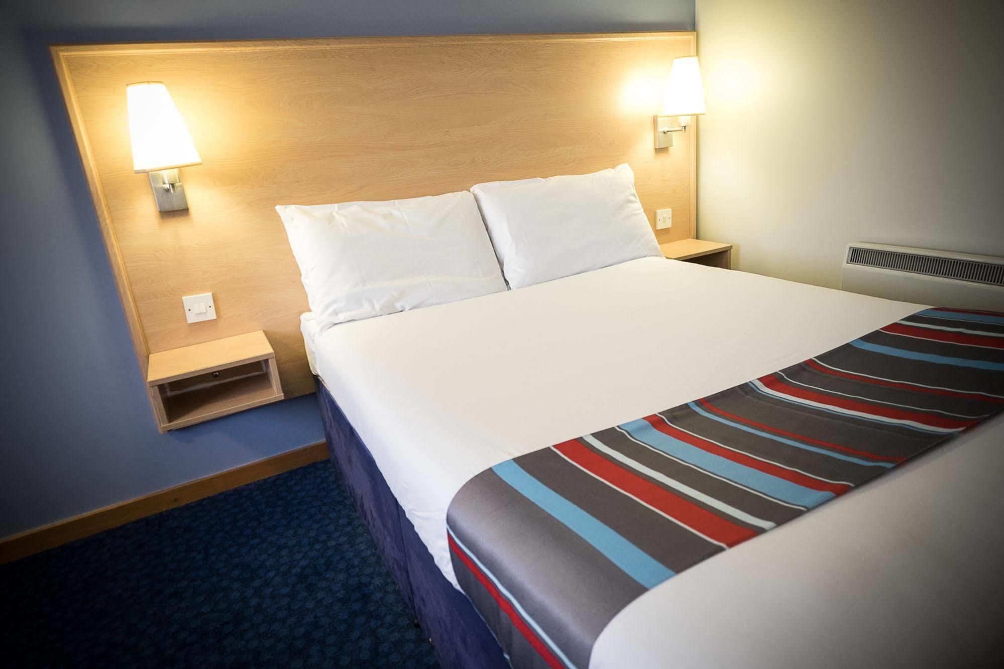Travelodge Waterford Extérieur photo